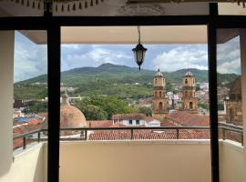 Apartamento Centro Histórico San Gil, hotel in San Gil