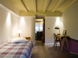L'appartement au-dessus du, hotel a Estrasburg