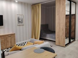 Уютная квартира, hotel in Odesa