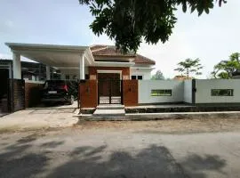 Roemah Gebyok Taraman