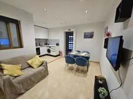QAWRA Modern & Cosy 1 BD Maisonette - close to sea