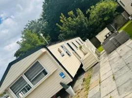 Vinchella-3 bedroom caravan