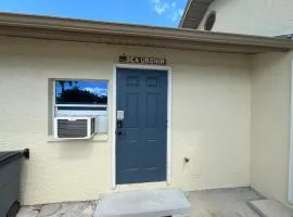 Sea Urchin - Amazing Private Suite Large Bath 3.3mi 2 Beach