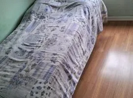quarto individual amplo