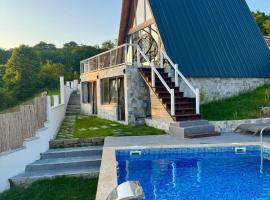 Mugada Deluxe Bungalov โรงแรมในGüzelcehisar