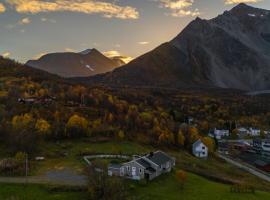 Stay where the mountains begin, hotel in Koppangen