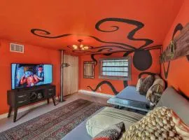 The Captain's Landing - 4 bedroom - 2 bathroom - Outdoor soaking tub - Adventure home