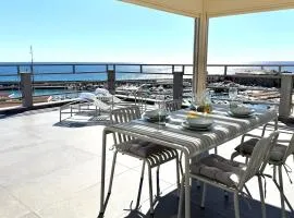 Zaffiro Attico Sanremo- stunning view Terrace
