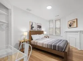 Pittsburgh Shadyside 1C Spacious and Cozy Private Bedroom with Shared Bathroom