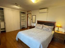 Alojamiento Curicó، فندق في كوريكو