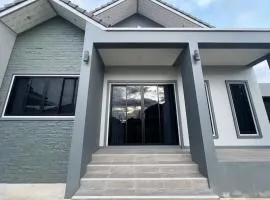 SRE-Holiday Home in Mae Sot