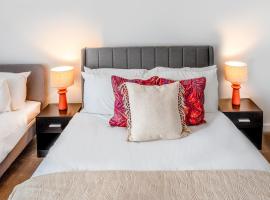 Modern Downtown Gem- Brand New Apartments on Cannon St, hotel a Preston