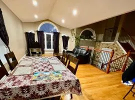 Sweet Home close to riverside with free wifi