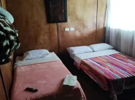 Hostal y Cabaña los Juanes