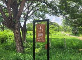 Coco farm stay Suanphueng, hotel v destinaci Ratchaburi