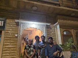 Hotel Darsh Safari - Fort View