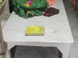 Hotel Dhirendra Palace