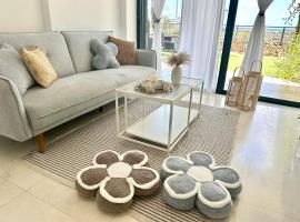 Balansea Resort, hotel com piscina em Caesarea