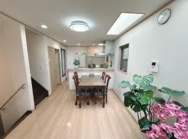 貸切 2部屋5名可能 駅近い徒歩6分 秋葉原 新宿 鎌倉へ直通 スカイツリー ディズニーランド近く 悠悠之家