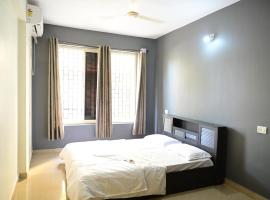 Nature's beauty 2 bhk ac apartment, hotel in Varca