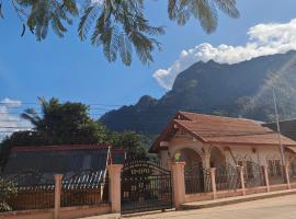 Mango Villa Nong Khiaw, ξενοδοχείο σε Nongkhiaw