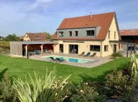 Superbe Maison Jacuzzi+Piscine au cœur des vignes