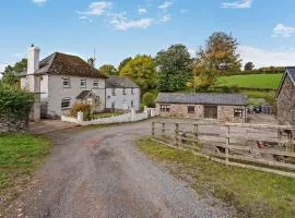 3 Bed in Penoyre 96240