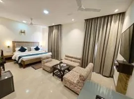 HOTEL - VV!NN - Hotel ! Varanasi - Providing Air conditioned & Well Decorated Rooms with Free Wi-Fi - Parking & Restaurant With Lyft Facilities - Best hotel in Varanasi