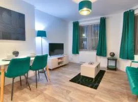 Elegant & Stylish City Apartment