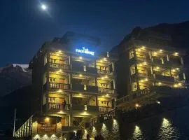 The face resort