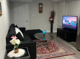 Basement, hotel in Brampton