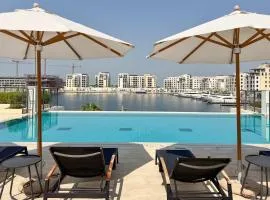 PVH - Breezy 1BR with Partial Sea View - La Sirene