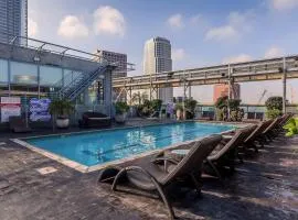 Stylish 2BR Loft with Top-Tier Amenities - 104 - GL