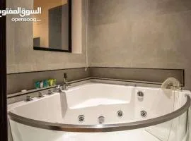 شقة فندقية جميلة و مخصصة للايجار لشخصين في بوشر - مسقط - القرم