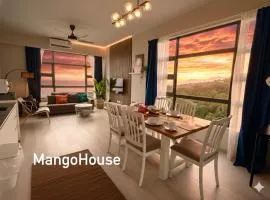 Ocean x Mount Kinabalu View- High Floor Corner Luxury Stay - Mango House5