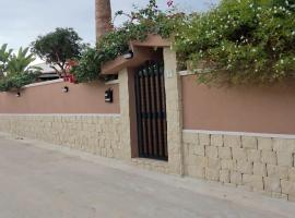 CASA DI ALICE A 250 METRI DAL MARE, hotel v destinaci Noto
