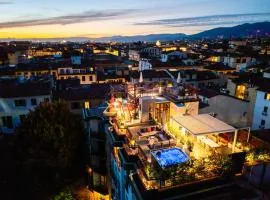 Luxury Florence Penthouse with Rooftop Terrace