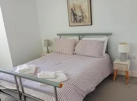 Luxury 2-Bed Flat Central Ipswich Parking