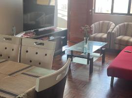 Depa con Balcón frente al muelle y al Papa, παραλιακό ξενοδοχείο σε Pimentel