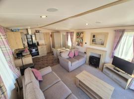 ABI Beverley - Dog friendly, Family friendly Whitstable, Hotel in Seasalter