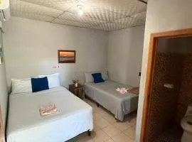 Hostal Los Tarros Metalio