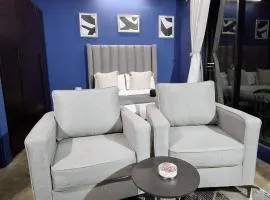 Maboneng Artsy Apartment - Secure with Full Backup Water & Electric