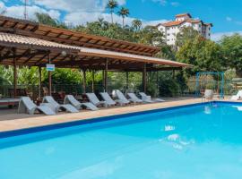 Hotel Santiago, hotel in Lindóia