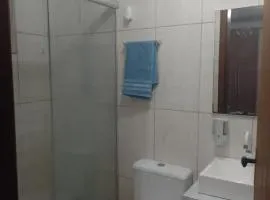 Casa espaçosa em meio à natureza