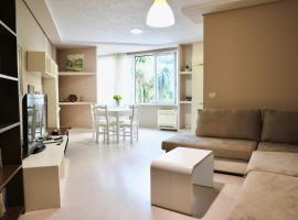 Casa Miel en El Botánico, ξενοδοχείο στα Τίρανα