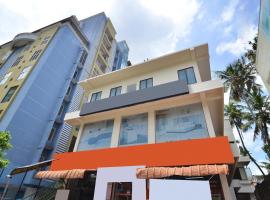 Hotel O Pop Tavern, hotel in Trivandrum