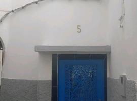 DAR TAZROUT، بيت عطلات شاطئي في طنجة