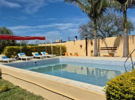 Complejo Casa del Lago, ξενοδοχείο σε Federación