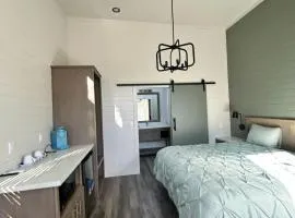 Luxurious Tiny Home 15 Minutes from Sedona! #25