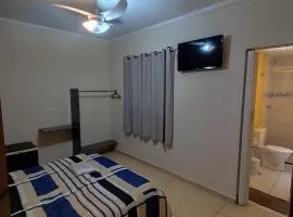 Hotel do Museu no ipiranga com TV ventilador banheiro